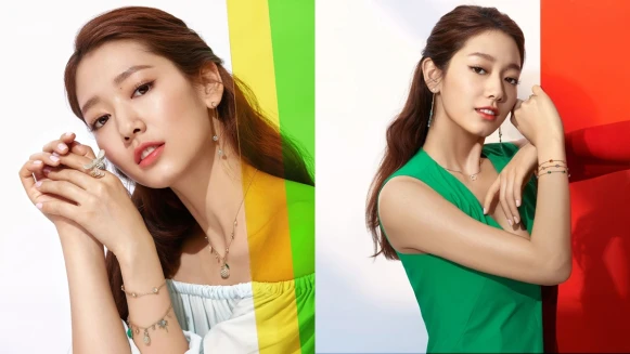 跟著朴信惠這樣混搭飾品！彩虹水晶手機殼、鳳梨吊墜…施華洛世奇夏日配飾特輯