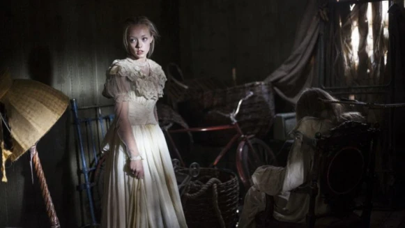 婚姻是愛情的墳墓？俄羅斯恐怖電影《鬼嫁娘》，嫁錯老公險喪命！