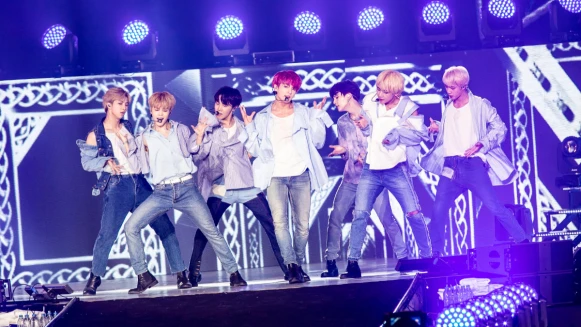 BTS防彈少年團壓軸嗨爆全場!最強韓流盛會 「 SBS SUPER CONCERT 」集結SEVENTEEN 、Red Velvet等天團演出