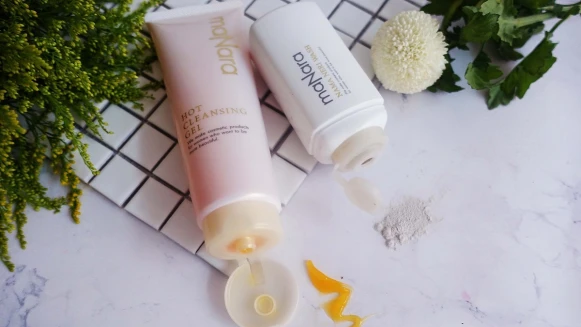 不用出門排隊人擠人！只要這一瓶，立刻擁有專櫃高質感的保養！ 只靠洗卸 肌膚立刻透亮到令人羨慕！