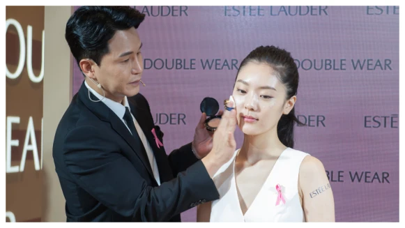 雅詩蘭黛韓國彩妝師Alex Cho：只需#333和#310就能畫出歐巴超注目的時髦韓系小姐橘色妝容！