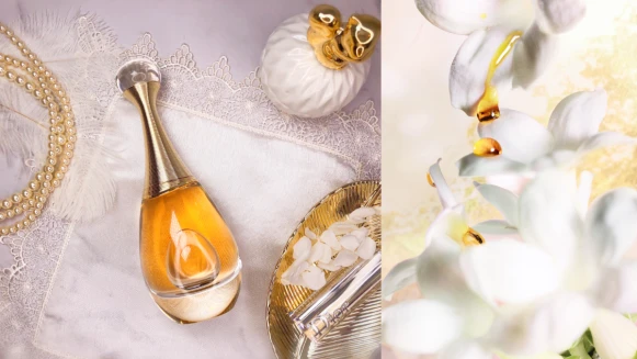 只有J’adore最懂女人 馥郁花調縈繞蜜甜果香 指輕一抹撩撥誘人感官