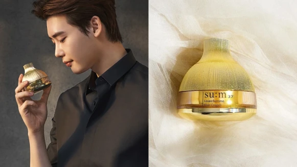 最新保養傳奇來了！暗黑造型鍾碩歐巴手中的它…就是讓秋冬肌滑嫩沒細紋的頂級抗老精品！