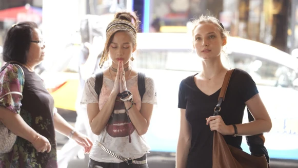 道盡許多笨女孩的心聲！聯手前女友找男友下落《愛上卡夫卡》原來自己也跟女主角一樣那麼傻