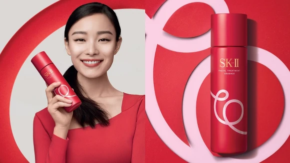 有這瓶SK-II青春露新年限量版時尚豬尾巴+1000分！萌翻朋友圈的2019從小豬瓶開啟