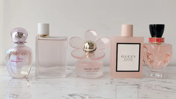 甜到你的心坎裡，5款精品「粉紅治癒少女香」推薦，聞著都讓人想戀愛！