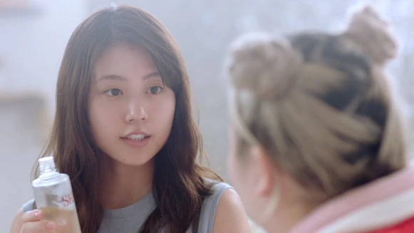 原來保養品廣告不是只能女神樣,超狂SK-II #BareSkinChat!真的辦到了!