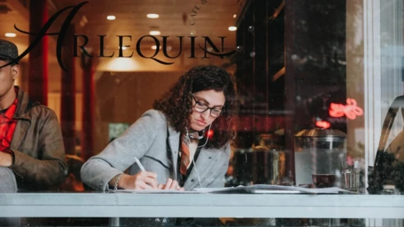 事情搞砸了該怎麼辦？除了道歉，用這４個步驟挽回老闆對你的信任