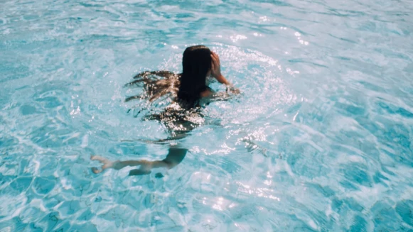 【萬事問婊姐】唱秋的失戀者