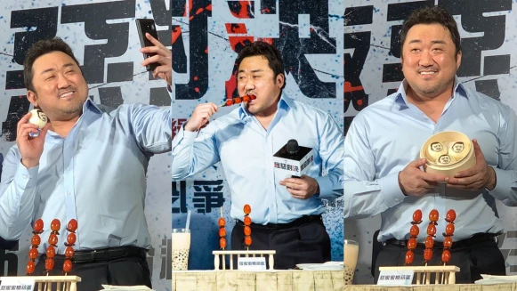 馬東石真的是俏皮大叔啊！唱台語歌呆萌搖擺、自曝超愛甜食，馬可愛還是個自拍狂