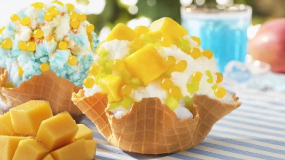 COLD STONE首度推出彈珠汽水風味雪貝！夢幻天空藍白漸層絕對是今夏必吃懷舊新滋味