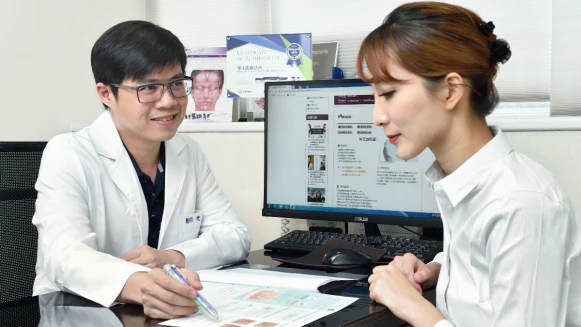 媲美藝人等級的美肌力，空姐沒有公開過的私藏水嫩肌質保養法！快裡面請〜