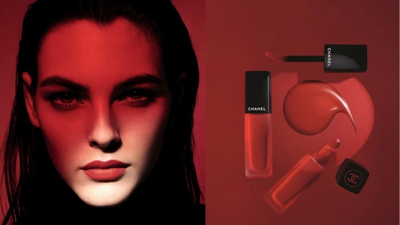 女人必須有閨蜜！讓香奈兒的法式特調水唇露，成為我們化妝台上永遠的時髦美唇閨蜜吧！ 