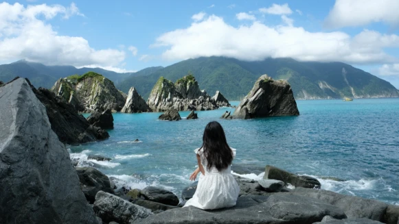 來場宜蘭小旅行吧！礁溪溫泉、粉鳥林和澳花瀑布很可以拍一波