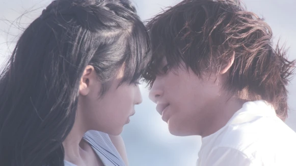 《在時間停止的世界相遇》2019年必哭奇幻愛情新片！美男板垣瑞生揪心告白：「我也想在傷停補時之外的時間見到妳。」