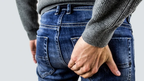 十女十痔!「久坐、熬夜、吃錯食物…」 4大原因女性更容易長痔瘡~10招教妳預防痔瘡
