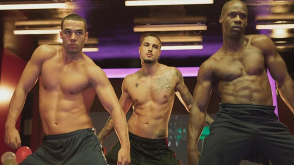 Netflix《玩物男孩Toy Boy》火辣辣西班牙影集!集結養眼性感脫衣舞男的懸疑劇,愛帥哥、愛肌肉的都要追