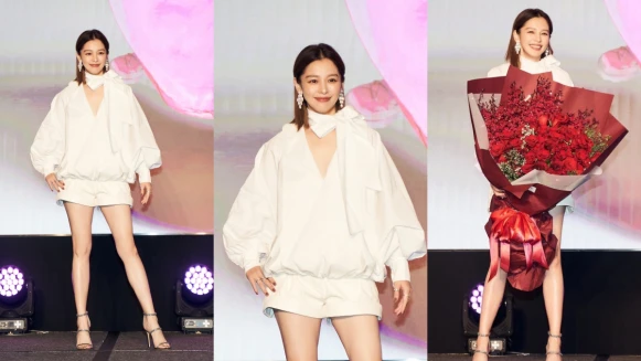 徐若瑄穿白色泡泡袖＆泡泡褲變可愛女人，清新氣質完全看不出剛過45歲生日！