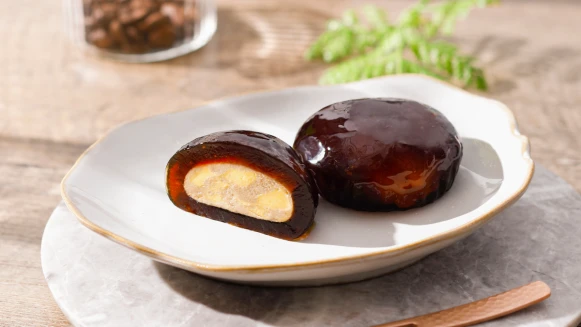 星巴克首度推出「珍珠奶茶布丁星蕨餅」、兩款全新「星冰粽」！Q彈外皮+奶茶內餡實在太誘人