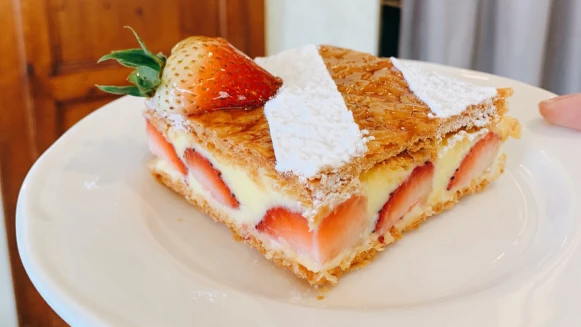 狂歡法國國慶！“PAUL”第三年最新推出「草莓千層派」買一送一！