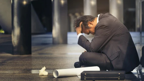 比金融危機還慘！台灣無薪假創１０年新高…人力銀行曝：會做這「３件事」，公司優先留你