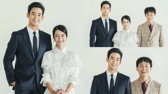 金秀賢、徐睿知《雖然是精神病但沒關係》幸福微笑「全家福照」，愛你就是想和你成為一家人！