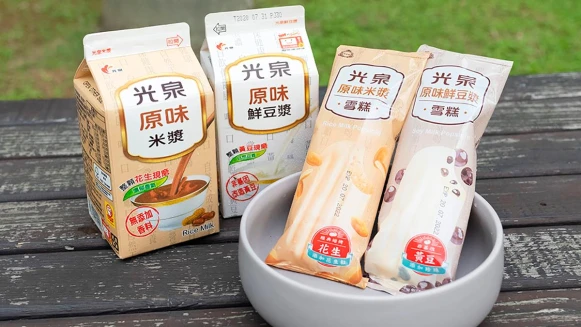 超狂的珍珠雪糕來了！萊爾富攜手杜老爺、光泉推豆漿珍珠、米漿花生雪糕，還有季節限定芒果珍珠牛奶