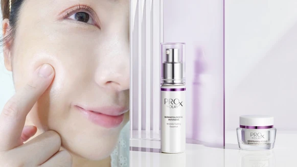 神級「特A瓶」洗版Dcard近滿分好評，連頸部肌膚紋路都淡化了！敏感肌Ｍ編實測：「毛孔更細緻了，重現雞蛋肌」！