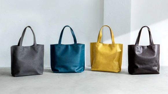 喜歡托特包的女生務必要收！簡約質感色調的COLOR DIARY托特包，就是有讓人想ALL IN每一色的魅力！