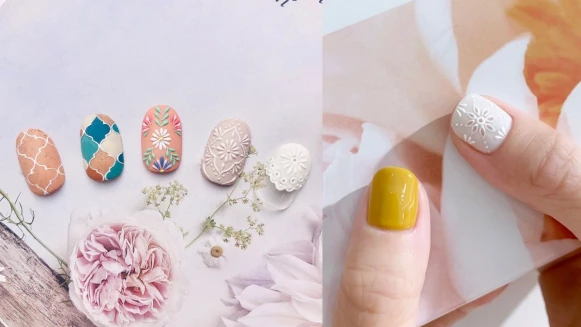 2022繼續火紅的刺繡雕花美甲,可以清新可以浪漫的12款範本推薦!