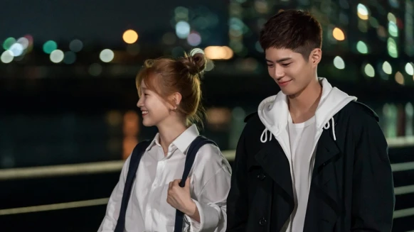 願你能成為一個堅定的人,既能被某個人堅定地選擇,也能堅定地選擇某個人。