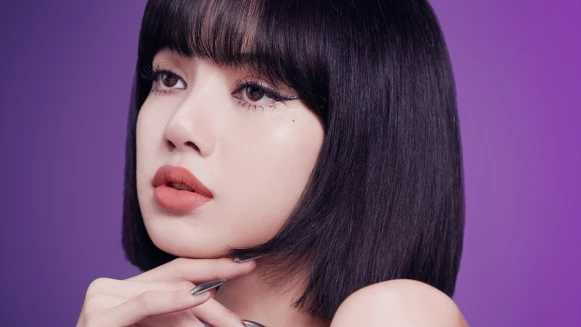 M.A.C 驚喜宣布LISA為2020年全球品牌代言人!來自韓團BLACKPINK的她:美麗來自一個人的自信內在,化妝則為內在美錦上添花