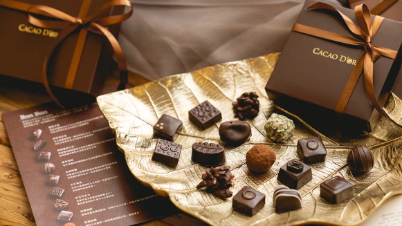 宜蘭黑鑽石！可可德歐推「黑雪公主」85%黑巧克力霜淇淋，必吃紅茶威士忌巧克力