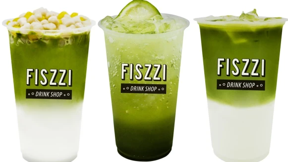 抹茶季來了！FISZZI費滋氣泡飲專賣店推3款抹茶系列飲品，搭配小芋圓QQ口感超療癒