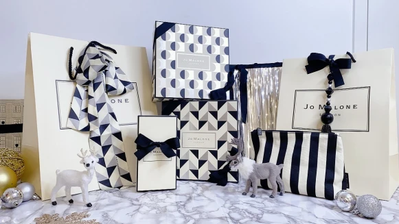 聖誕節Jo Malone London一秒讓妳回到氣質香氛年代！多款必搶耀眼限量香氛、復古英倫禮盒，聖誕派對好歡樂啊！