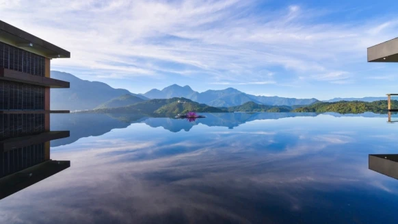 最具仙氣的秋季之旅！涵碧樓湖光山色前做SPA、打太極洗滌身心，徹底沈浸日月潭詩意景色中