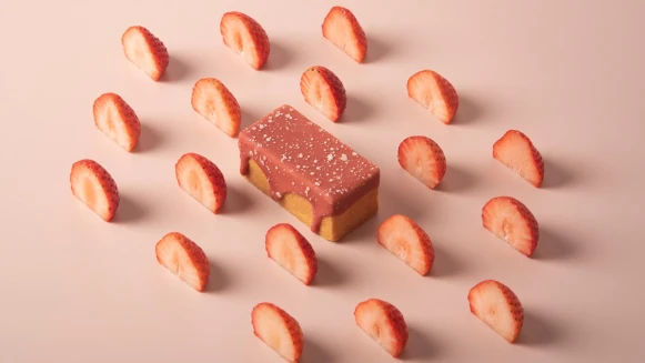 草莓控注意！微熱山丘X興波咖啡推「草莓蘋果酥春季限定禮盒」，搭配咖啡享用打造超療癒的甜點時光