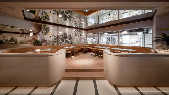 《M One Cafe》進駐新光三越A11開新店了！室內打造奶茶色加州慵懶風，推出6款獨家限定菜單