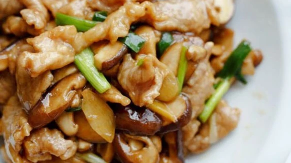 3道低脂銷魂的雞胸肉料理:椒鹽蒸雞胸肉/香菜辣拌雞胸肉/香菇爆炒雞胸肉 食譜來了!