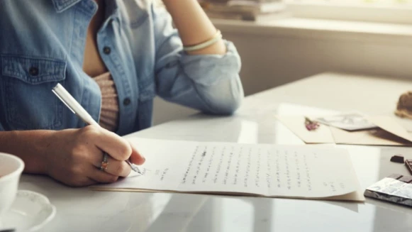 防疫在家想提高生活品質?不妨試試每週寫這「7封信」,有效整理思緒、重新出發!