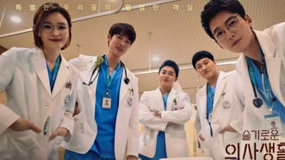 《機智醫生生活2》有著對人生悸動的美麗告白，緩慢鏡頭下重建缺憾，告訴我們怎麼去愛