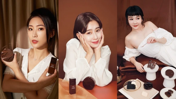 每天都散發出戀愛氣息~她們都用est#可可瓶底妝打造微甜蛋糕奶油肌!不暗沉、零乾燥的日常打底秘密公開!