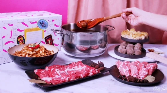 26年港式麻辣鍋在家就能吃！KKday開賣「橋頭麻辣自煮禮盒」，吃得到金牌雲吞、牛肉丸，老饕必搶一波