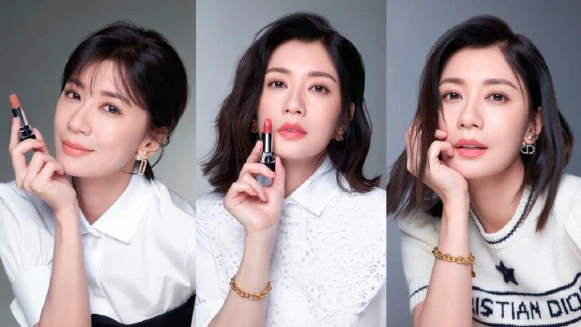 人間最美高級唇!讓賈靜雯愛到包色的DIOR藍星精華唇膏,每款唇色都有一段她的故事!欽點#720茶木玫瑰:優雅自信又雲淡風輕