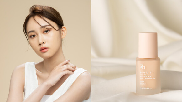 我的超磁力粉底! 完美遮瑕、零粉痕、不暗沉! 一抹持久柔霧光美肌~拿下口罩也不崩妝,今年最強吸引系底妝必收!