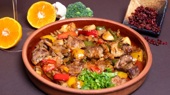 秋葵炒牛肉/香菜拌肥牛/番茄牛肉羅宋湯,3道低脂高蛋白牛肉食譜來了!