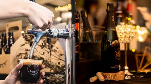 《2021解憂綠洲OASIS》全台最盛大餐酒展12月登場！集結超過80間知名餐酒品牌，準備好微醺了嗎