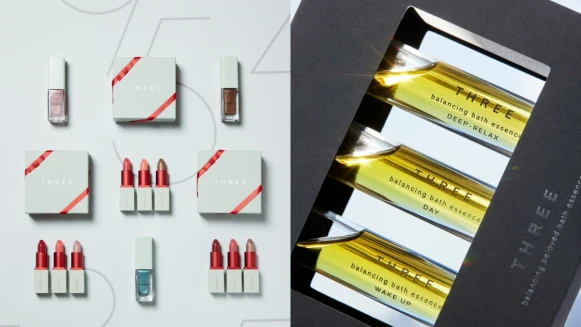 Three 2021 聖誕限定彩妝組暗藏幸運數字!年度販售沐浴精華油療癒登場