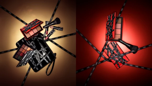 2021 Nars聖誕解放狂想系列!限量彩盤、口紅新色,小肌蛋氣墊也穿新裝!