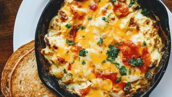 美式炒蛋/秋葵鮮菇炒蛋/蝦仁炒蛋，3道鮮嫩好吃的低脂”炒蛋”食譜來了！